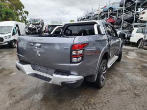 2017 Mitsubishi Triton MQ image 1