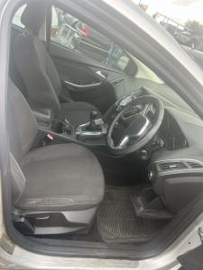 2011 Ford Focus Sport image 1