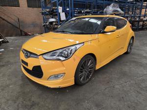 2013 Hyundai Veloster 1.6L G4FD AUTO DCT 6SPD FWD FS2 image 1
