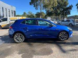 2017 Renault Megane image 1