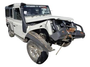 2007 Land Rover Defender L316 110 image 1
