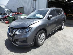 2017 Nissan X-trail T32 image 1