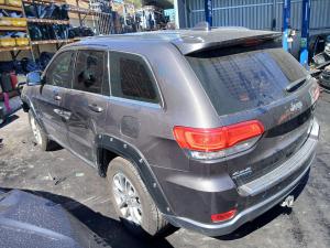 2016 Jeep Grand Cherokee WK image 1