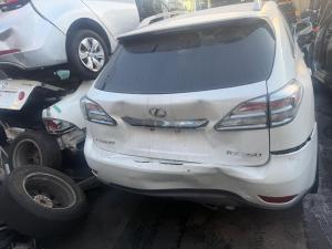 2011 Lexus Rx image 1