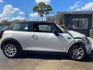 2020 Mini Cooper F56 image 1