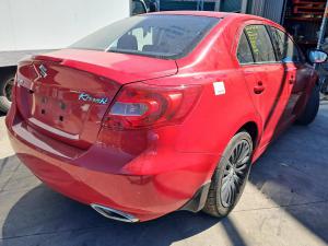 2011 Suzuki Kizashi FR image 1