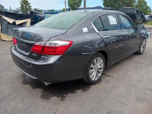 2014 Honda Accord 9TH GEN image 1