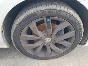 2018 Volkswagen Golf GEN 7 image 1