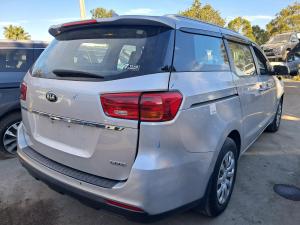 2019 Kia Carnival YP image 1