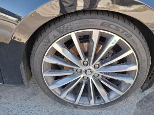 2016 Skoda Superb NP image 1