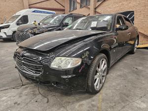 2005 Maserati Quattroporte M139 AB5 6SPD RWD AUTO DCT RED ROCKER COVER image 1