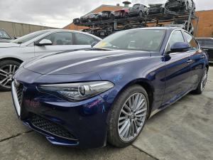 2017 Alfa Romeo Giulia 2.0T 55273835 AUTO 8SPD RWD SUPER image 1