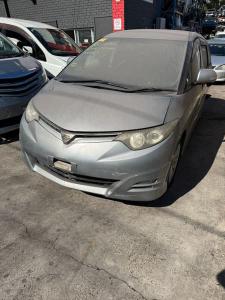 2007 Toyota Estima GSR50 image 1