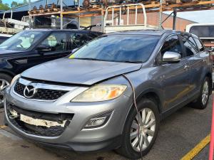 2010 Mazda Cx9 image 1