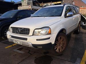 2011 Volvo Xc90 image 1