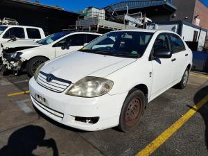 2004 Toyota Corolla ZZE122R image 1