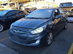 2012 Hyundai Accent RB image 1
