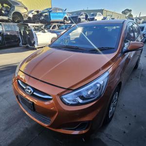 2015 Hyundai Accent RB image 1