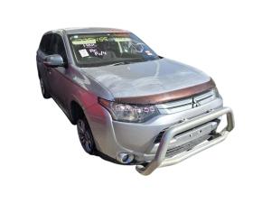 2012 Mitsubishi Outlander ZJ LS image 1