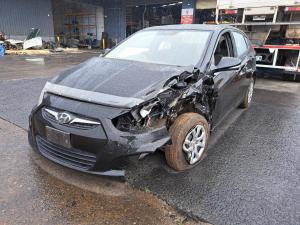 2014 Hyundai Accent RB image 1