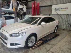 2016 Ford Mondeo image 1
