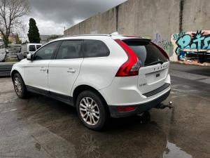 2010 Volvo Xc60 image 1
