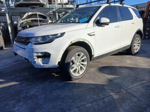 2017 Land Rover Discovery Sport L550 image 1