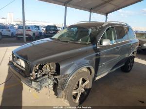 2012 Volvo Xc90 image 1