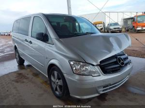 2013 Mercedes Benz Valente image 1