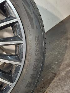 2024 Mercedes Benz Glc Class image 1