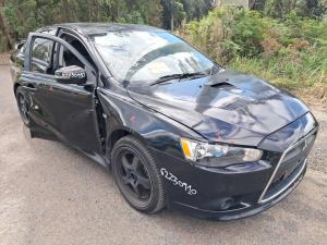 2015 Mitsubishi Lancer image 1