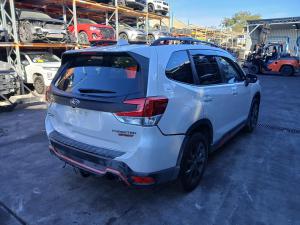 2022 Subaru Forester SK image 1