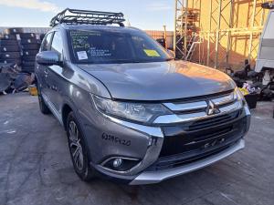 2018 Mitsubishi Outlander ZJ-ZL image 1