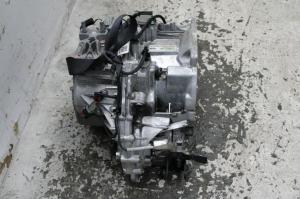 2010 Ford Fiesta image 1