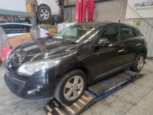 2012 Renault Megane image 1