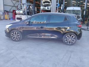 2017 Renualt Clio X98 image 1