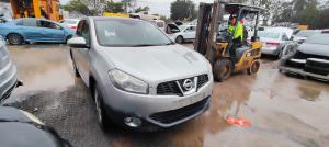 2011 Nissan Dualis image 1