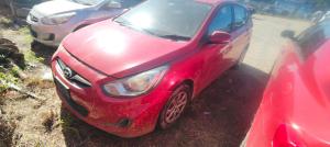 2013 Hyundai Accent image 1