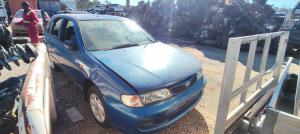 1999 Nissan Pulsar image 1