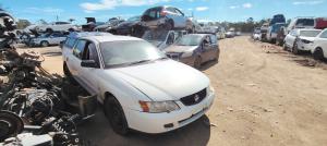 2004 Holden Commodore image 1
