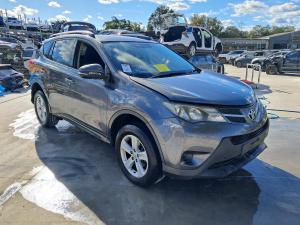 2013 Toyota Rav4 XA40 image 1