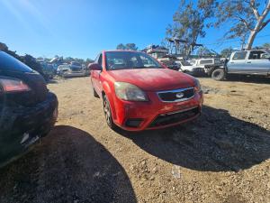 2009 Kia Rio image 1