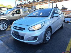 2014 Hyundai Accent RB image 1