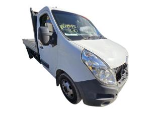 2017 Renault Master X62 CAB CHASSIS image 1