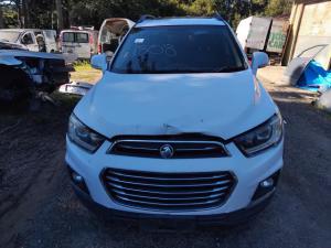 2017 Holden Captiva CG image 1