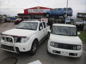 2009 Nissan Navara D40 image 1