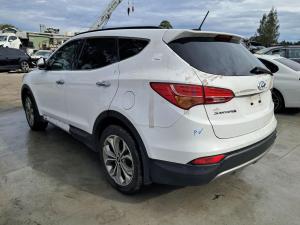 2015 Hyundai Santa Fe DM image 1