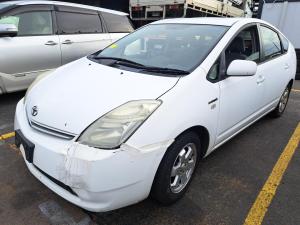 2005 Toyota Prius NHW20R image 1