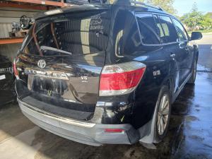 2012 Toyota Kluger GSU40/GSU45 image 1