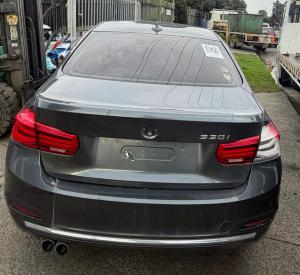 2016 Bmw 330i image 1